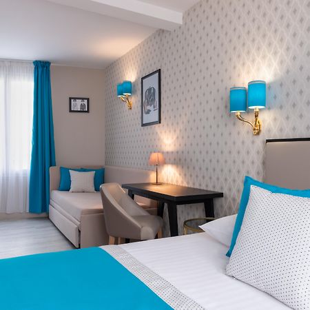 Hotel Riviera Elysees Parijs Buitenkant foto