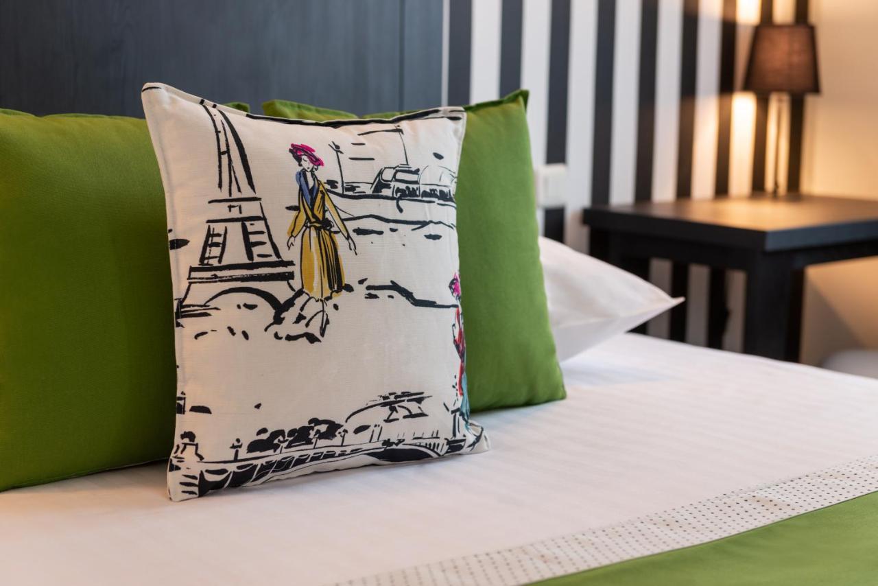 Hotel Riviera Elysees Parijs Buitenkant foto